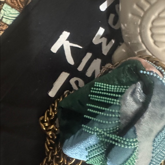 Kurt Geiger London Nano Kensington Fringe Convertible Crossbody Bag - Picture 11 of 17